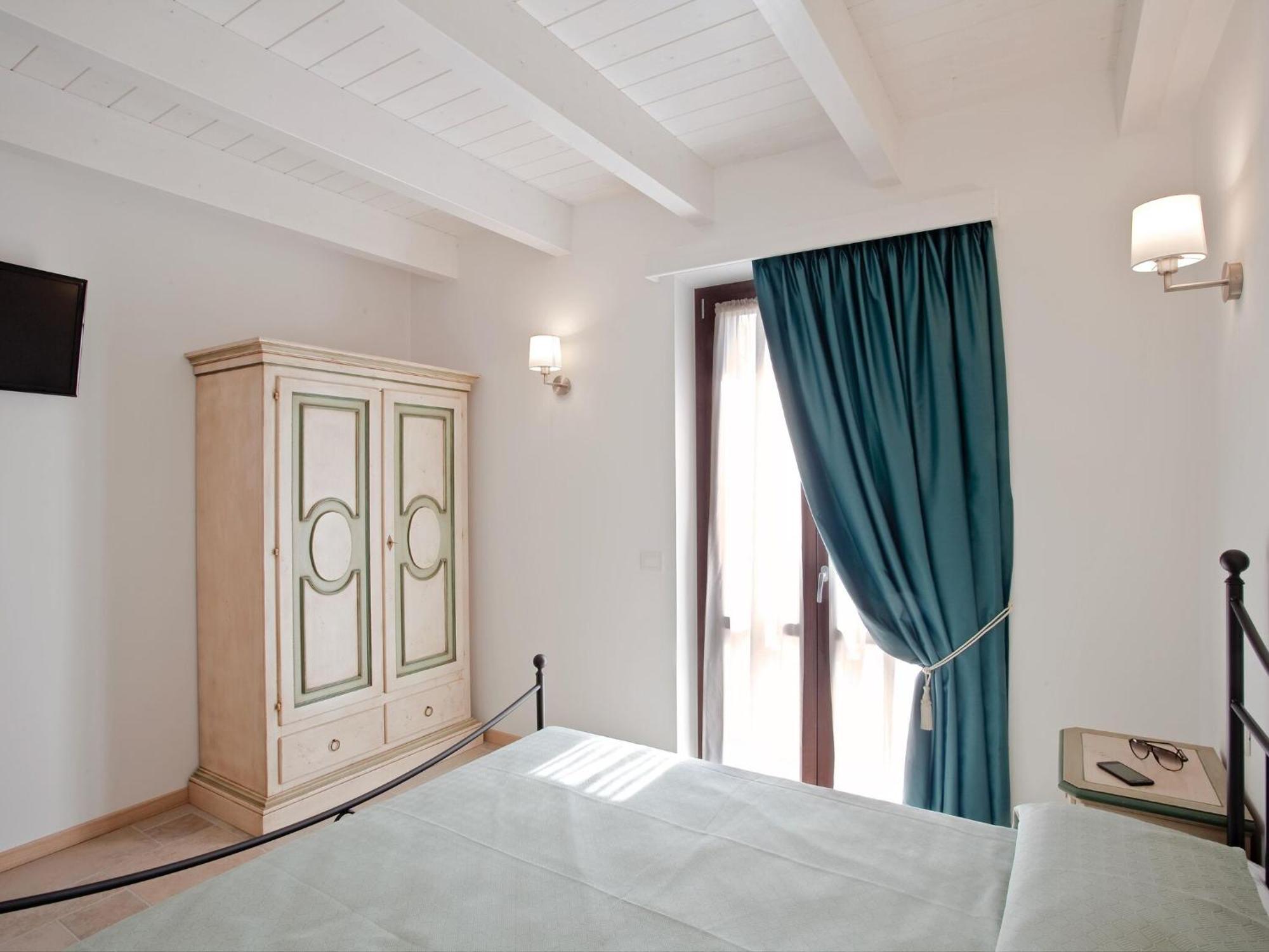 Holiday Resort Contea Dei Ciliegi Pedaso Zewnętrze zdjęcie